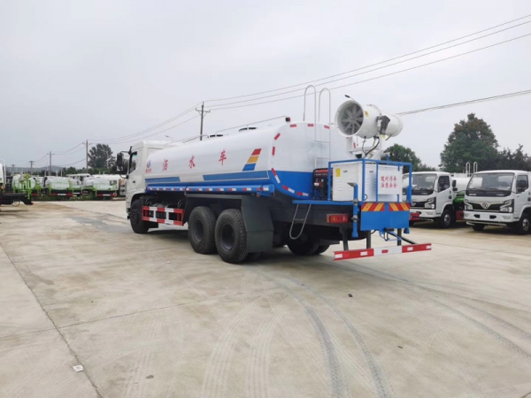東風(fēng)錦程18噸灑水車，后八輪灑水車價格