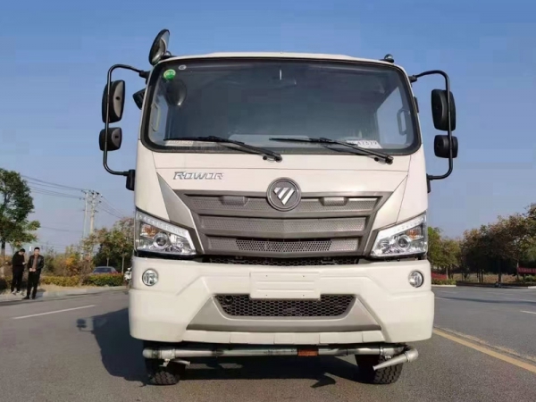 福田瑞沃灑水車(12噸)