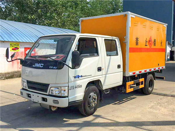 江鈴雙排(藍(lán)牌)爆破器材車