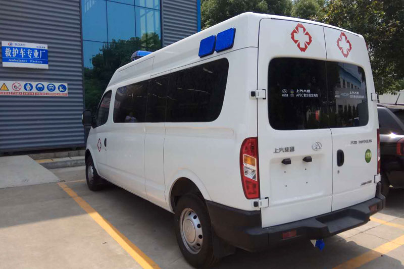 上汽大通短軸救護(hù)車(chē)