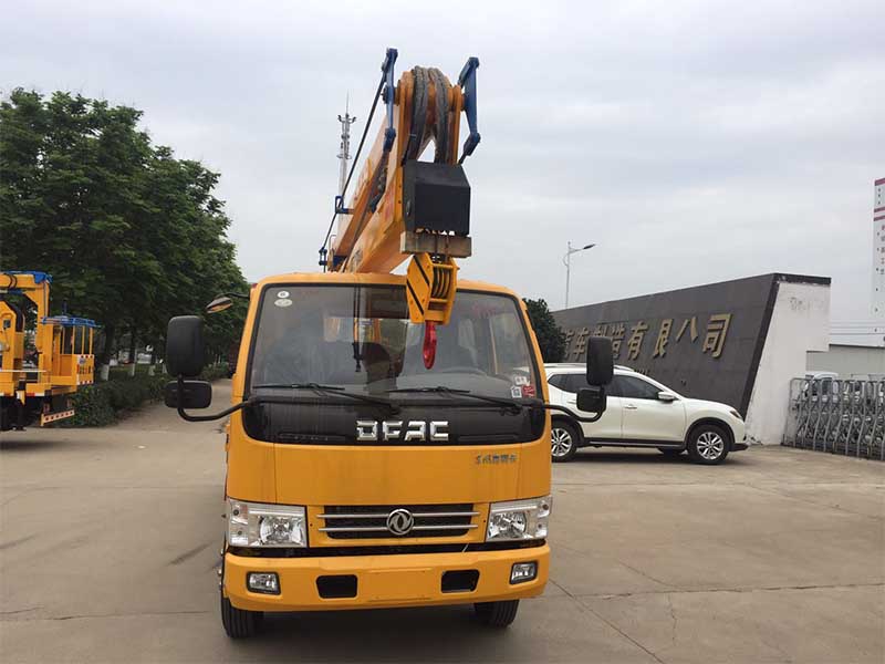 東風(fēng)雙排16米高空作業(yè)車(chē)