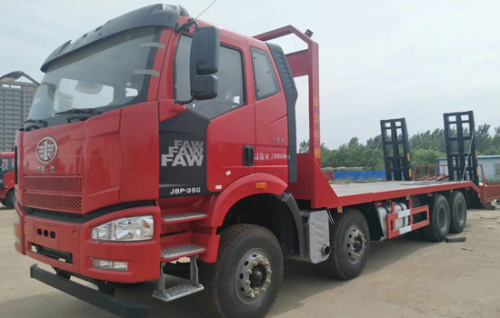 【國(guó)六】解放J6前四后八平板車(chē)