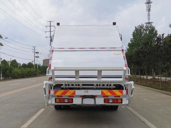 陜汽軒德國(guó)六12方壓縮式垃圾車
