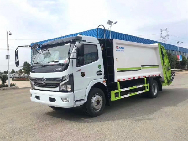 東風多利卡國六8方壓縮式垃圾車