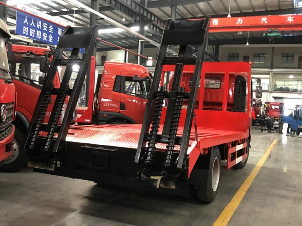 重汽豪曼藍(lán)牌平板拖車