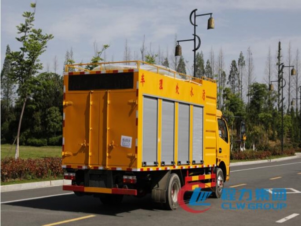 東風大多利卡8方污水處理車，凈化車程力廠家直供