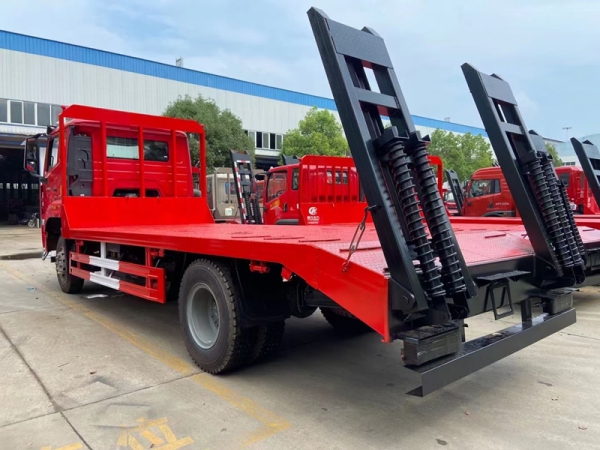 重汽浩瀚國六平板運輸車