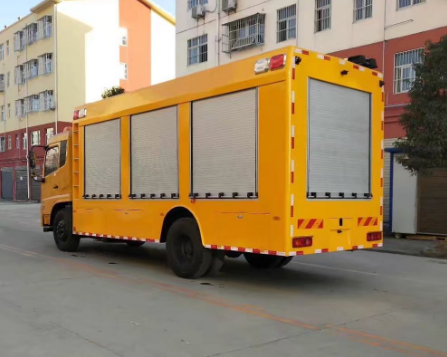 東風(fēng)天錦搶險(xiǎn)工具車